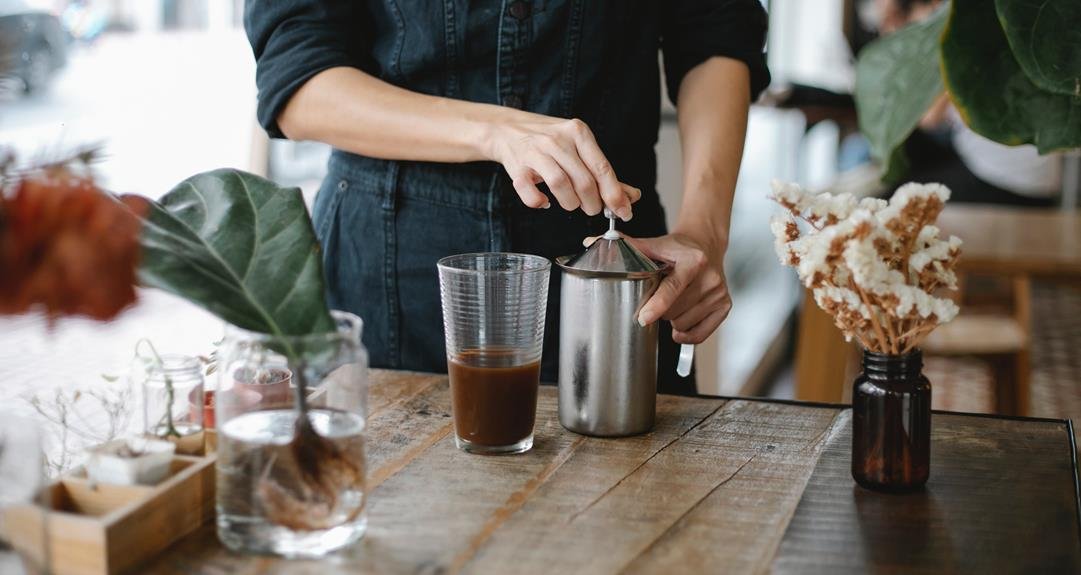 You are currently viewing Froth Fantasy: Top Milk Frothers for Your Coffee